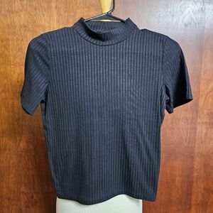 Abercrombie & Fitch black on black strip top in Size M